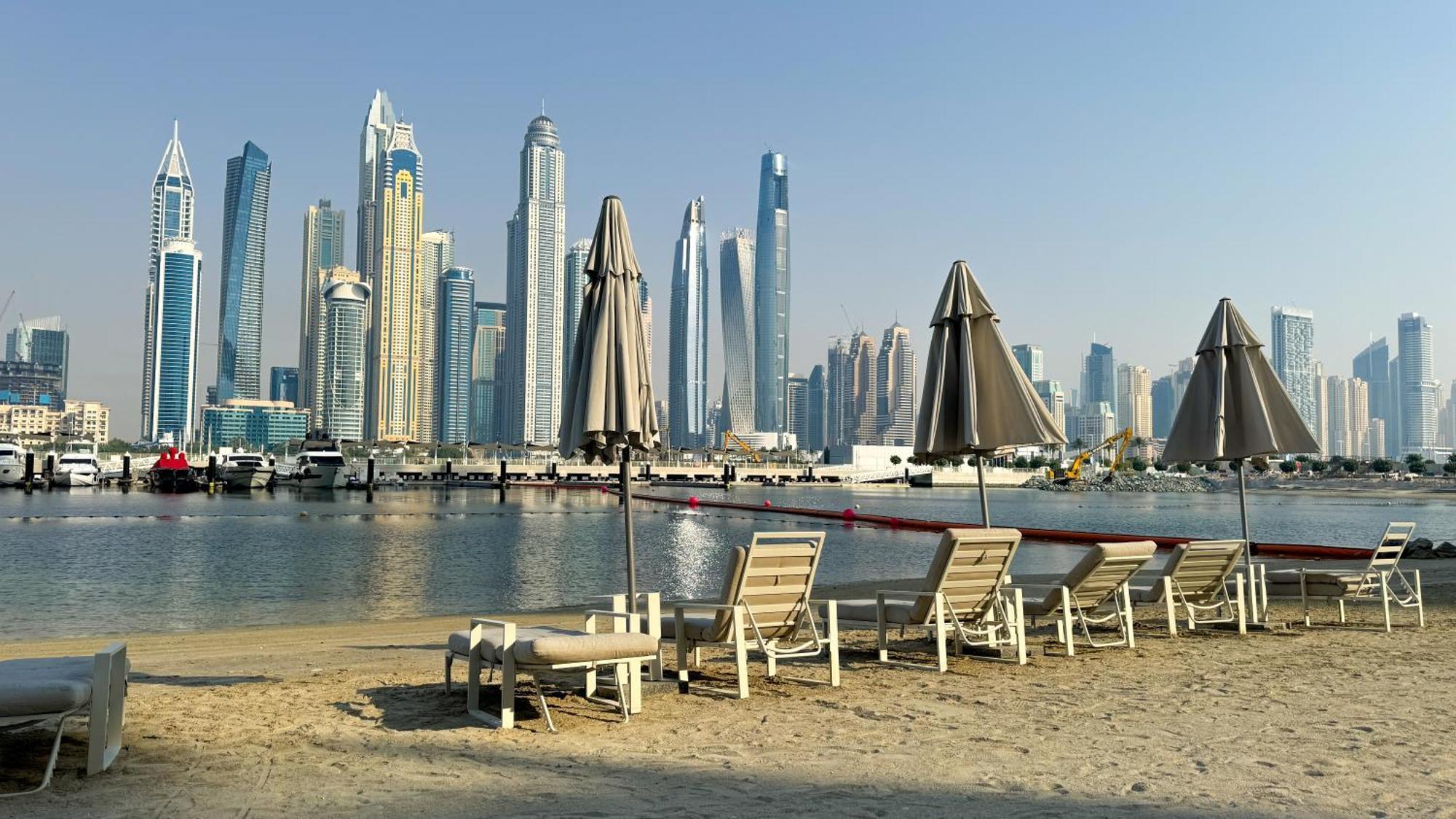 Apartment Beachfront 2-bdr, High Floor, Sea And Palm View, Access Dubai